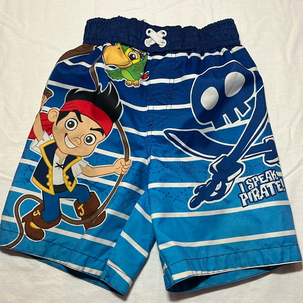 3T Disney Pirates swim trunks